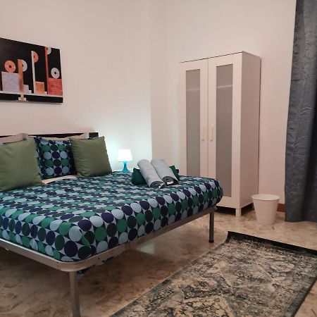 Guest House Stazione Centrale Bari Exterior photo