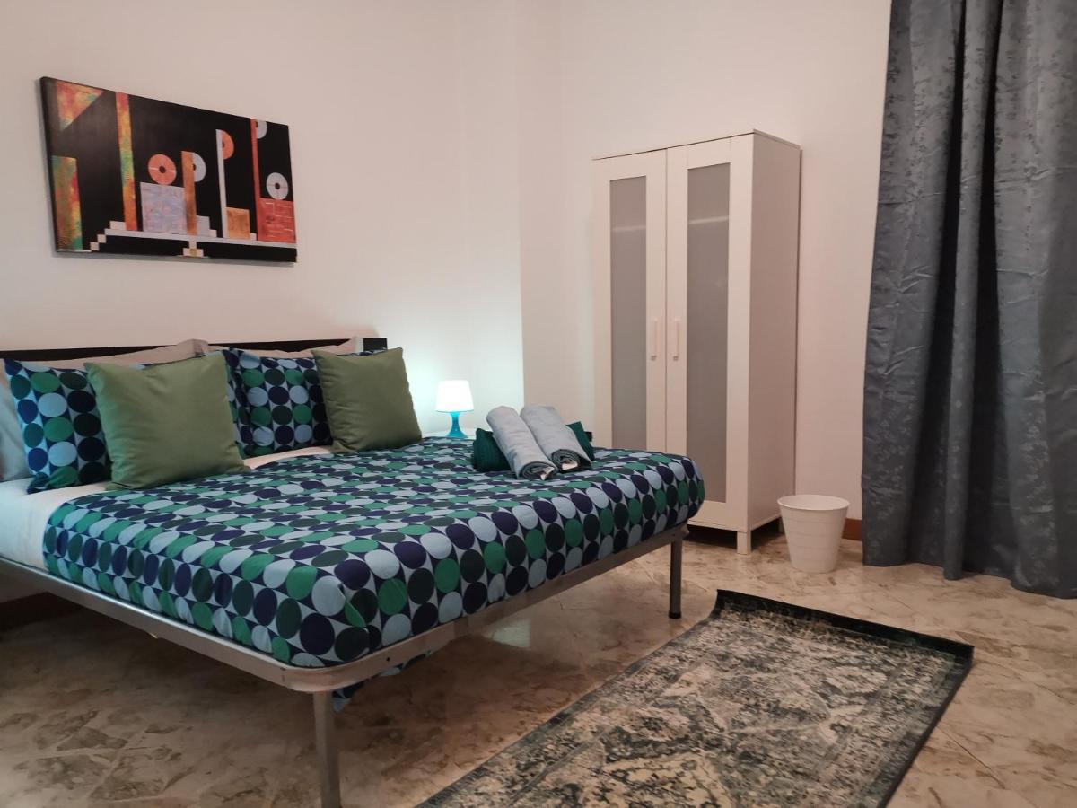 Guest House Stazione Centrale Bari Exterior photo